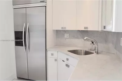 [Address not provided], Miami, FL 33131 - Photo 5