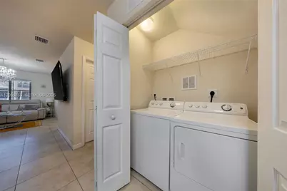 22501 SW 88th Pl #5-25, Cutler Bay, FL 33190 - Photo 11