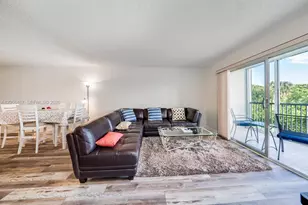 12701 SW 13th St, Pembroke Pines, FL 33027 - Photo 9