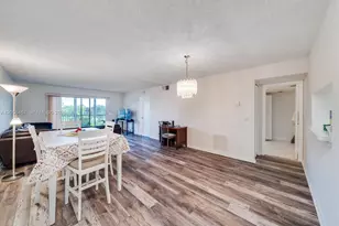 12701 SW 13th St, Pembroke Pines, FL 33027 - Photo 7