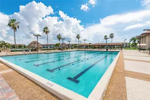 12701 SW 13th St, Pembroke Pines, FL 33027 - Photo 21