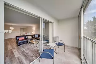 12701 SW 13th St, Pembroke Pines, FL 33027 - Photo 15