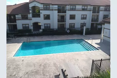 570 S Park Rd #35-6, Hollywood, FL 33021 - Photo 5