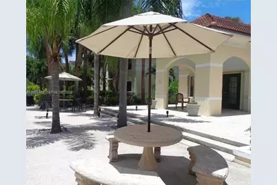 570 S Park Rd #35-6, Hollywood, FL 33021 - Photo 19