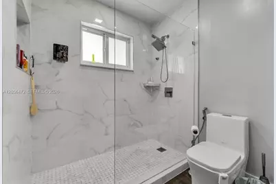 6481 SW 13th St, Plantation, FL 33317 - Photo 17