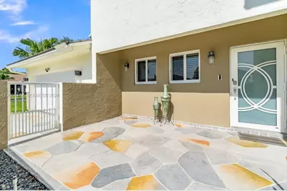 6481 SW 13th St, Plantation, FL 33317 - Photo 3