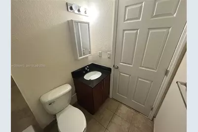 2880 Pine Tree Dr #12, Miami Beach, FL 33140 - Photo 5