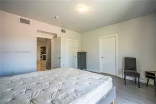 300 Majorca Ave, Coral Gables, FL 33134 - Photo 13