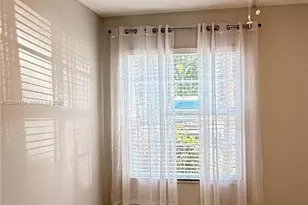 470 NW 20th St, Boca Raton, FL 33431 - Photo 5