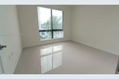 4745 NW 84th Ct #47, Doral, FL 33166 - Photo 17
