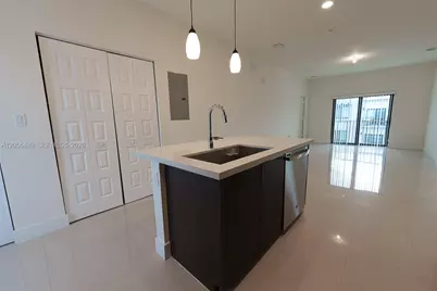 4745 NW 84th Ct #47, Doral, FL 33166 - Photo 7