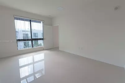 4745 NW 84th Ct #47, Doral, FL 33166 - Photo 11