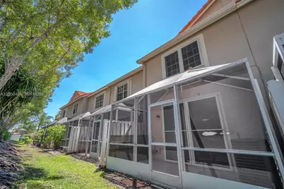 800 Sorrento Dr. #2, Weston, FL 33326 - Photo 5