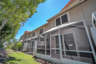 800 Sorrento Dr, Weston, FL 33326 - Photo 5