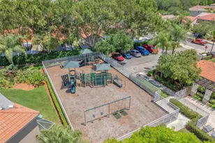 800 Sorrento Dr, Weston, FL 33326 - Photo 49