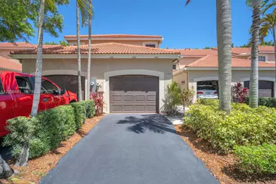800 Sorrento Dr. #2, Weston, FL 33326 - Photo 13