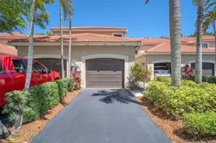 800 Sorrento Dr, Weston, FL 33326 - Photo 13