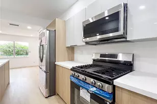 17911 NW 68th Ave, Hialeah, FL 33015 - Photo 11