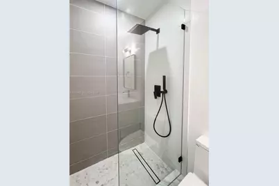 17911 NW 68th Ave #O207, Hialeah, FL 33015 - Photo 31