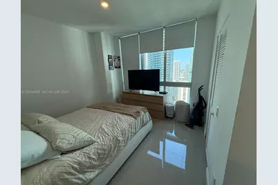300 S Biscayne Blvd #T-3301, Miami, FL 33131 - Photo 7