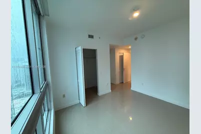 300 S Biscayne Blvd #T-3301, Miami, FL 33131 - Photo 11