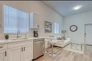 830 SE 14th St, Fort Lauderdale, FL 33316 - Photo 3