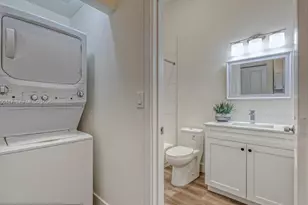 830 SE 14th St, Fort Lauderdale, FL 33316 - Photo 7