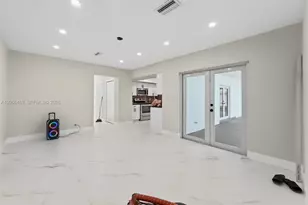 861 NW 72nd Ave, Plantation, FL 33317 - Photo 13