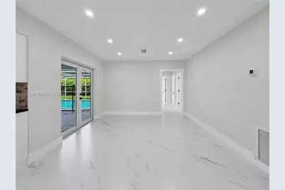 861 NW 72nd Ave, Plantation, FL 33317 - Photo 15