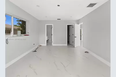 861 NW 72nd Ave, Plantation, FL 33317 - Photo 15