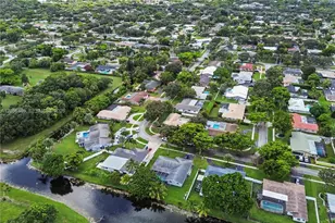 861 NW 72nd Ave, Plantation, FL 33317 - Photo 25