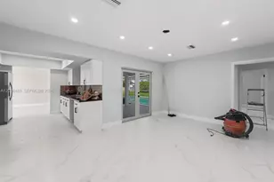 861 NW 72nd Ave, Plantation, FL 33317 - Photo 5
