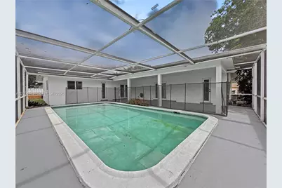 861 NW 72nd Ave, Plantation, FL 33317 - Photo 3