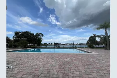 215 Lake Pointe Dr #104, Oakland Park, FL 33309 - Photo 19