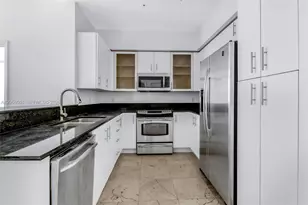 7900 Harbor Island Dr, North Bay Village, FL 33141 - Photo 5