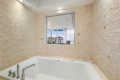 3131 NE 188th St #1-301, Aventura, FL 33180 - Photo 27