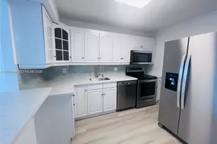 1200 NE Miami Gardens Dr, Miami, FL 33179 - Photo 3