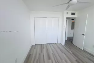 1200 NE Miami Gardens Dr, Miami, FL 33179 - Photo 21