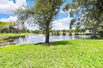 9000 NW 28th Dr #1-303, Coral Springs, FL 33065 - Photo 15