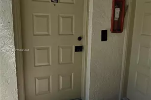[Address not provided], Fort Lauderdale, FL 33309 - Photo 9