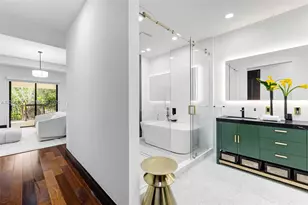 3020 McDonald St, Miami, FL 33133 - Photo 21