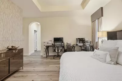 8870 NW 99th Path, Doral, FL 33178 - Photo 27