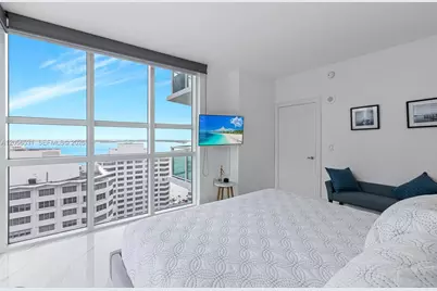 950 Brickell Bay Dr #2210, Miami, FL 33131 - Photo 9