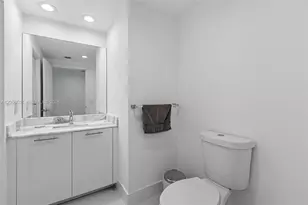 950 Brickell Bay Dr, Miami, FL 33131 - Photo 19