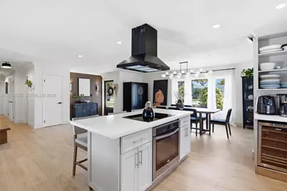 9123 SW 181st St, Palmetto Bay, FL 33157 - Photo 13