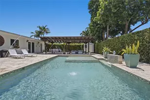 9123 SW 181st St, Palmetto Bay, FL 33157 - Photo 1
