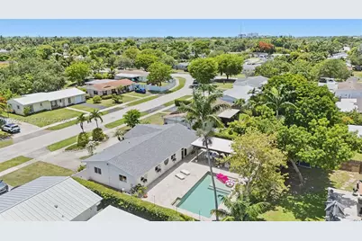 9123 SW 181st St, Palmetto Bay, FL 33157 - Photo 5