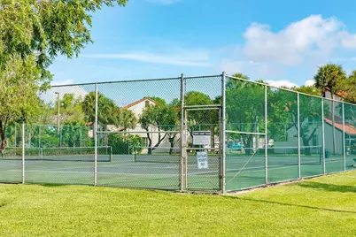 16 Via De Casas Sur #201, Boynton Beach, FL 33426 - Photo 27