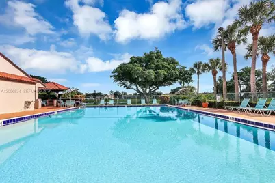 16 Via De Casas Sur #201, Boynton Beach, FL 33426 - Photo 25