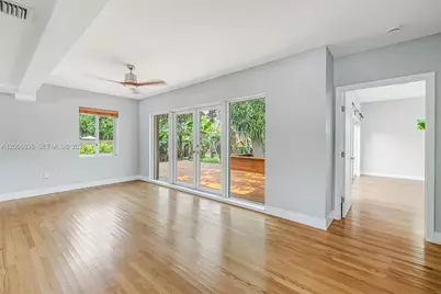 1012 NE 116th St, Biscayne Park, FL 33161 - Photo 13